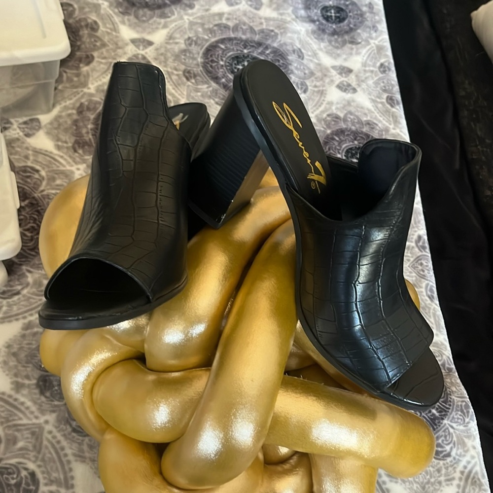 Seven Shoes